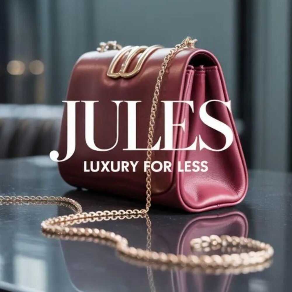 Unlisted items Live Show